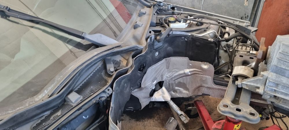 Мерцедес Е350 бензин