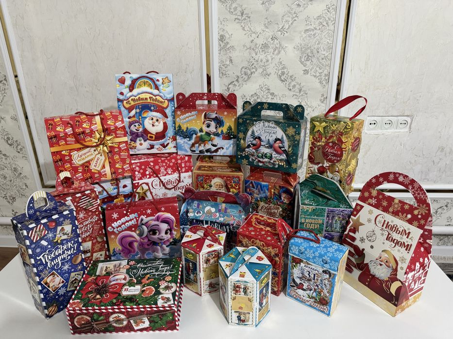Новогодние упаковки и подарки
