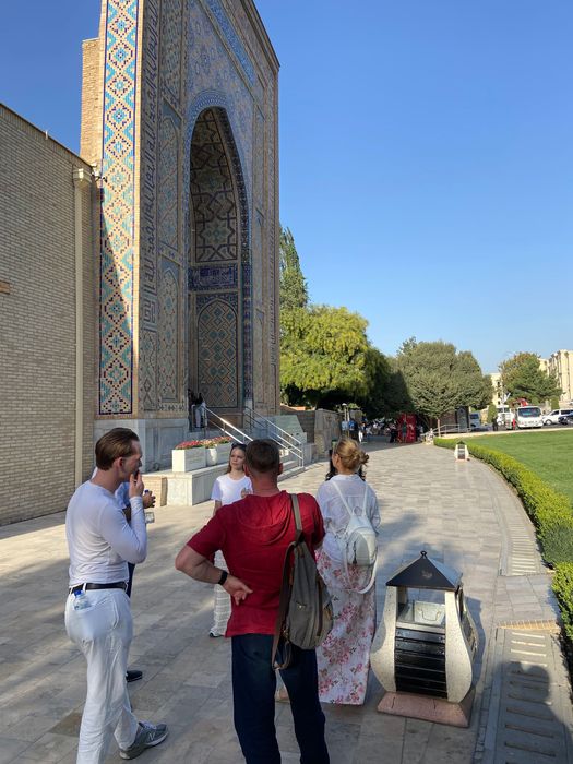 Такси в Самарканд .Трансфер в горы.  Минивэн Hyundai-7мест, электрокар