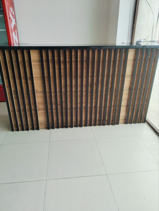 Бар ресепшен сотилади