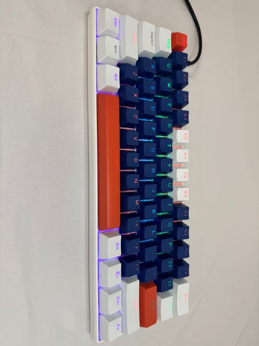 Механична Клавиатура