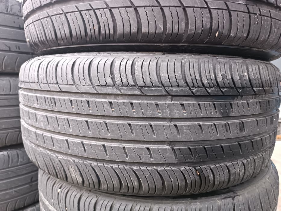 Kumho 235/55/17 ideal SROCHNO