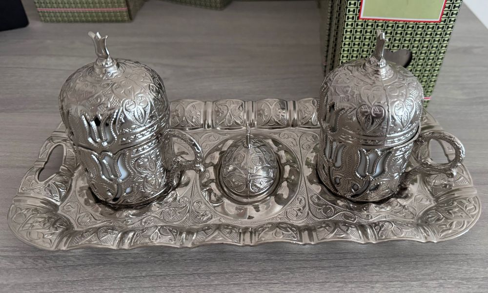 Метални джобни бутилки, чашки за турски чай