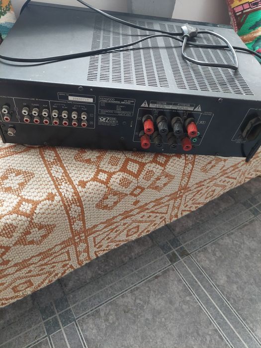 Amplificator kenwood.