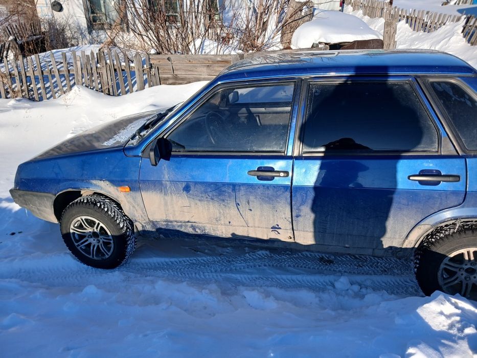 Продам ваз 21099.