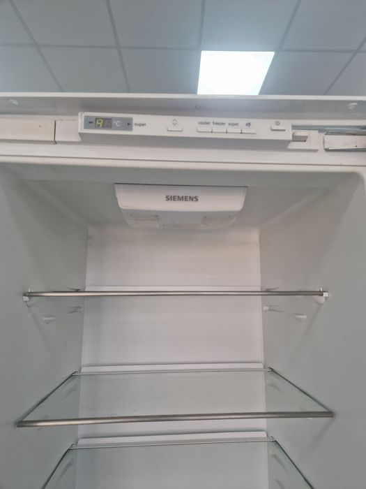 Хладилник и фризер SIEMENS