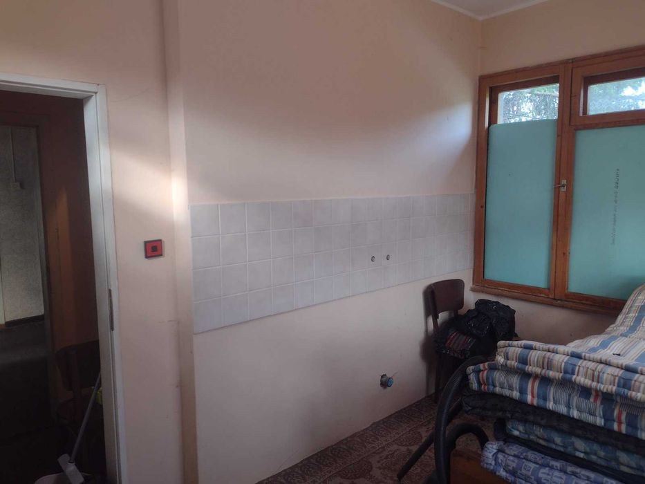 Продава къща в с. Тополово общ. Асеновград