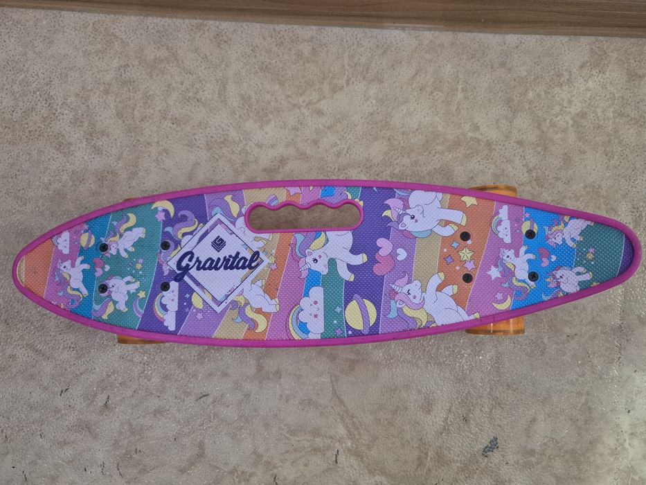 Продам скейт для девочек