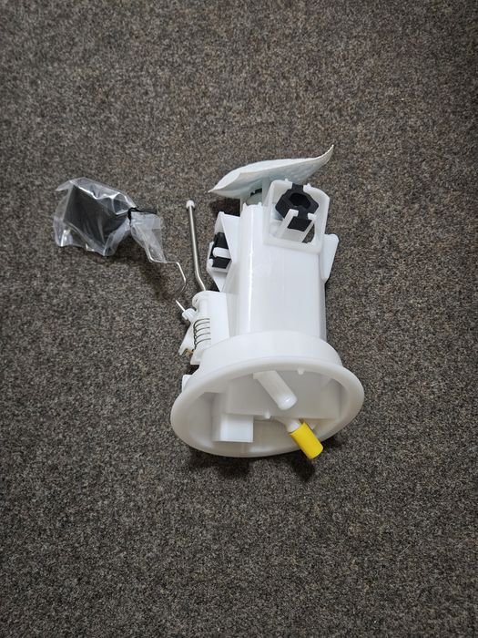 Бензонасос (станция в сборе)