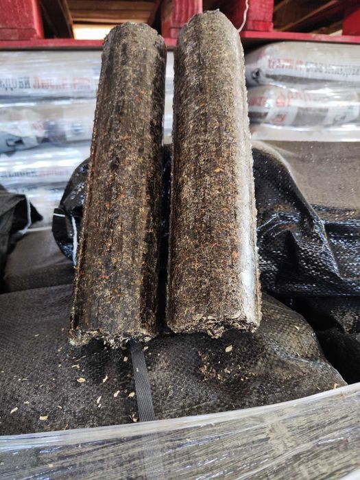 Слънчогледови еко брикети