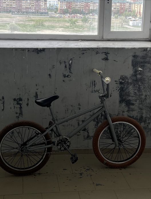 Продам трюковой велосипед BMX