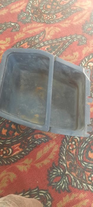 Продам пластик субару форестер  сф5