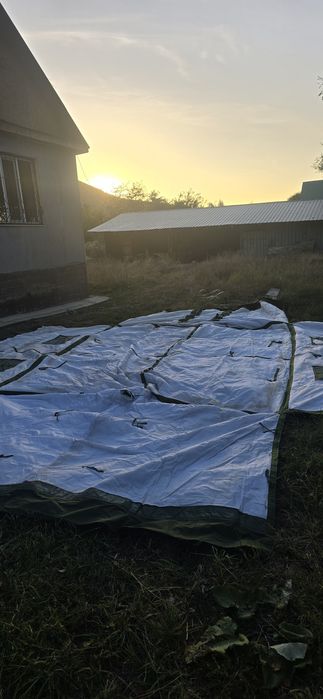 Палатки в наличие есть 7 штук