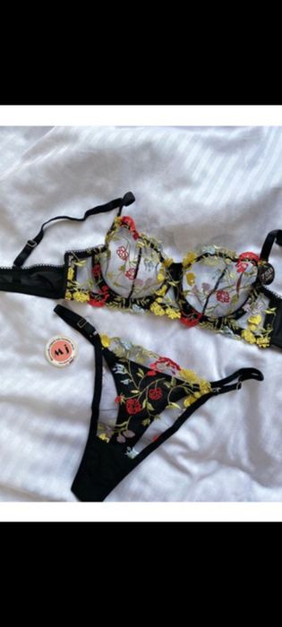 Продам комплект нижнего белья