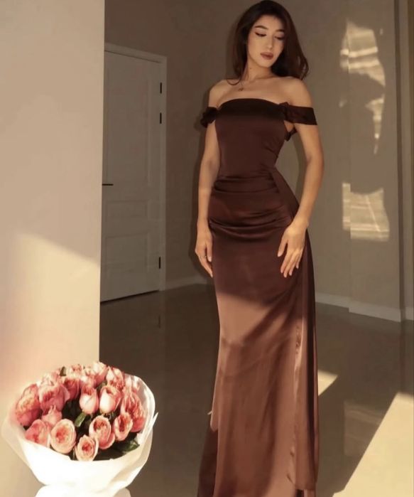 Платья один раз надетые S M