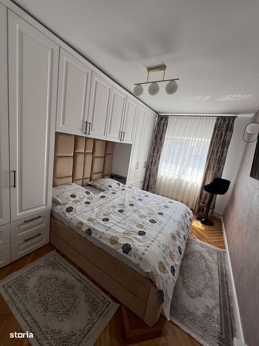 Apartament  De vanzare 3 camere