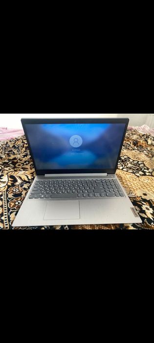 Продаю ноутбук Lenovo