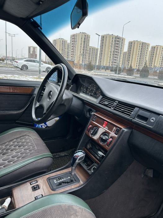 Жағдайы өте жақсы көлік сатылады