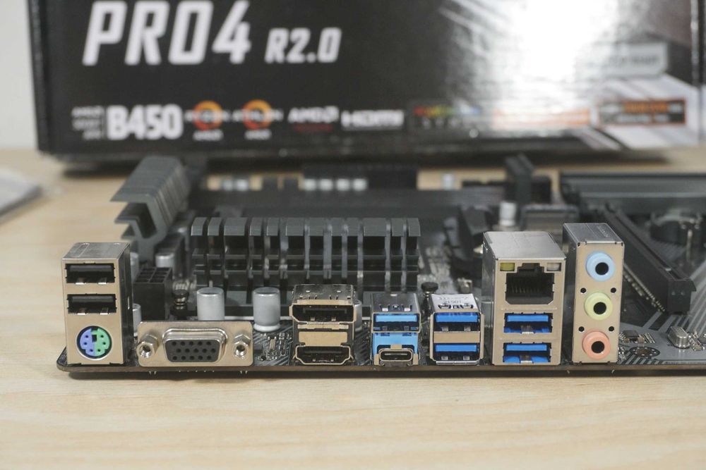 AM4 Motherboard B450 AsRock Pro4 / Вкл.ДДС