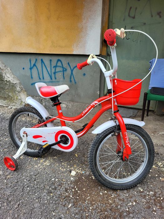 Vand bicicleta copii 3-6 ani cu roti ajutatoare