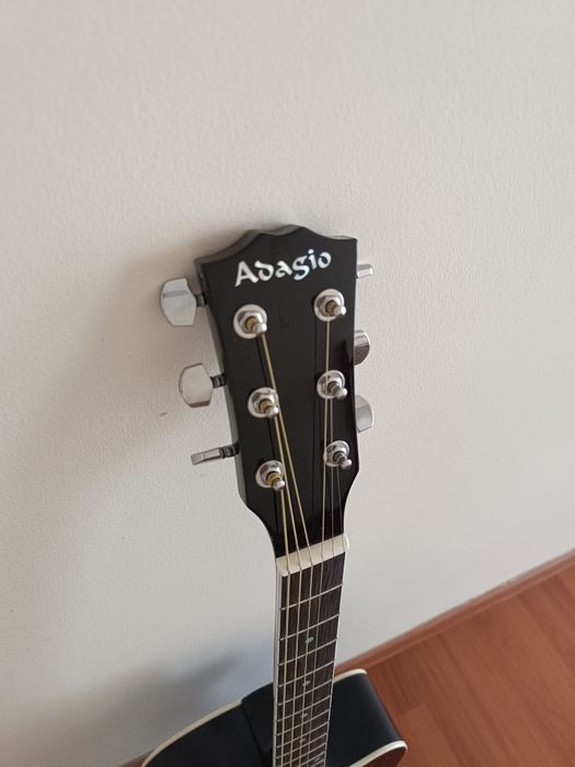 Продам гитару Adagio НОВАЯ!!!
