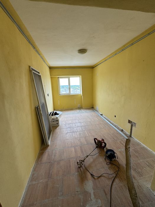 Apartament 3 camere Centru Macu