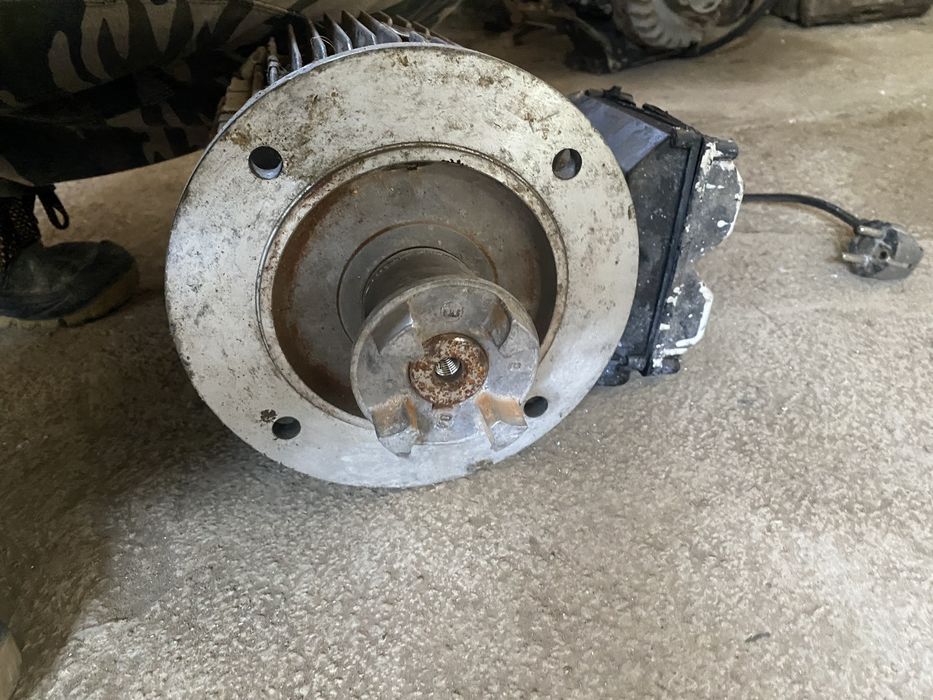 Электромотор Lafert