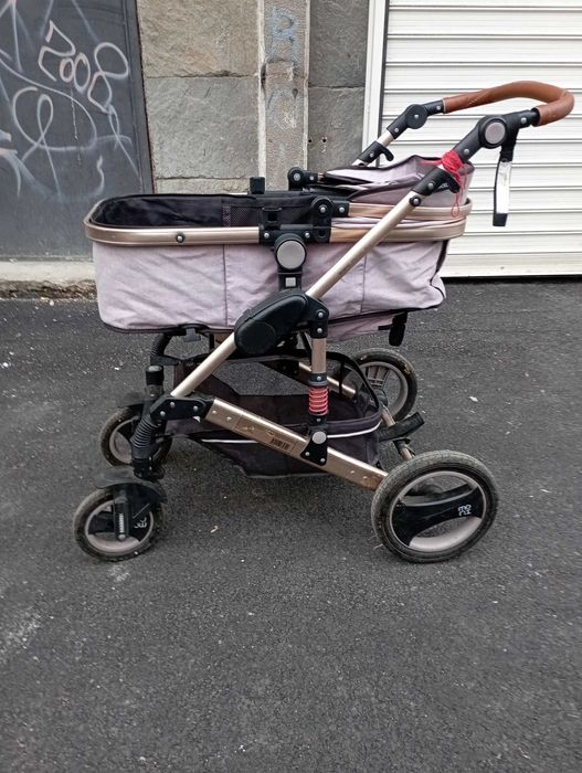 Бебешка количка Гала