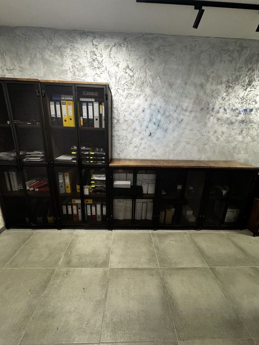 Офис обзавеждане