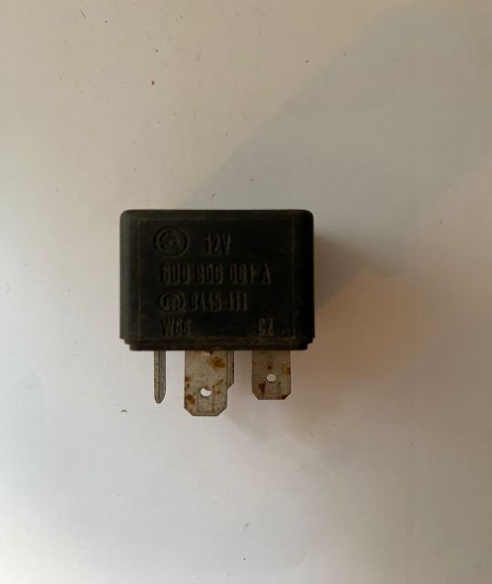 Releu  447 6U0906061A Skoda Fabia prima generatie (facelift)