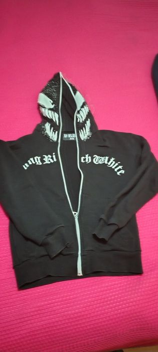 Trening Young Rich White