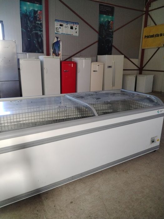 Vitrină frigorifică răcește până la -2 grade!!