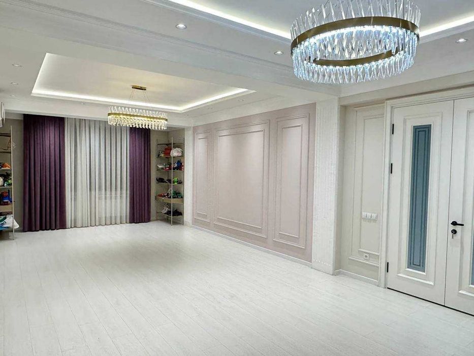 3-комнатная квартира 129 м² в Bobur Elit, с ремонтом