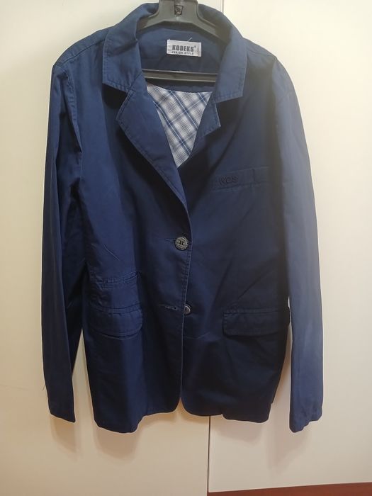 Меняю на что-нибудь.