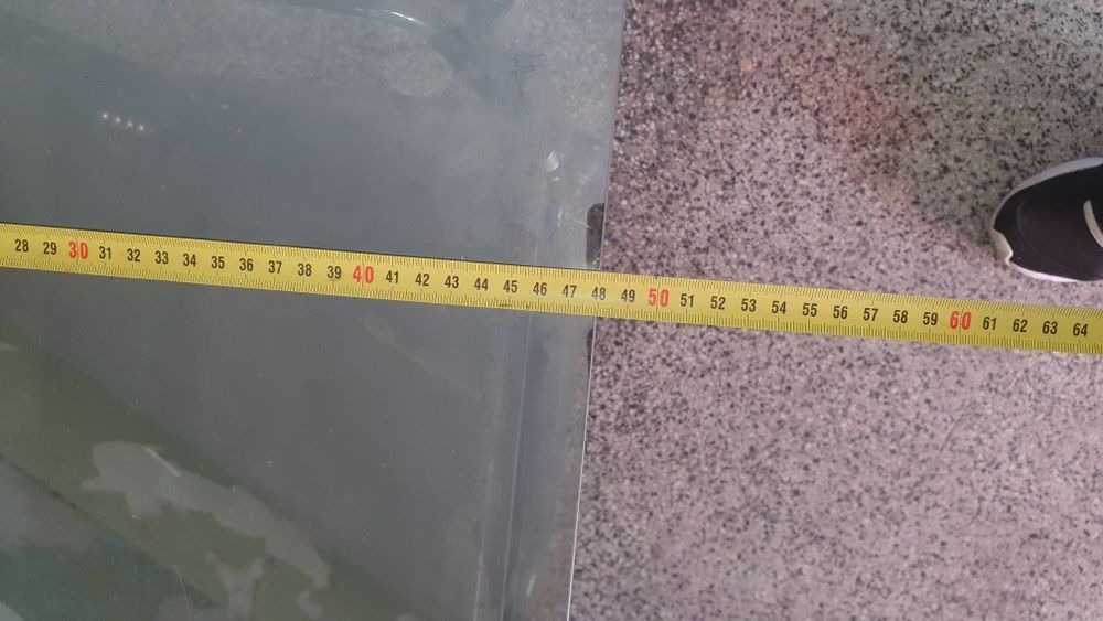 Телевизионна масичка.