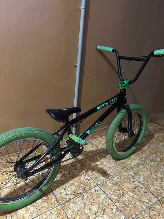 Велосипед бмх(bmx)