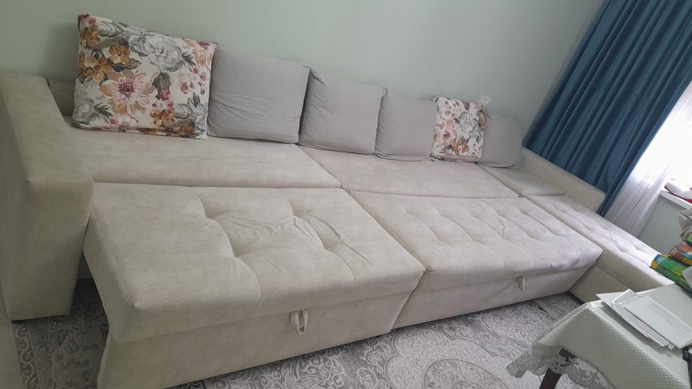 Продаю диван в отличном состоянии