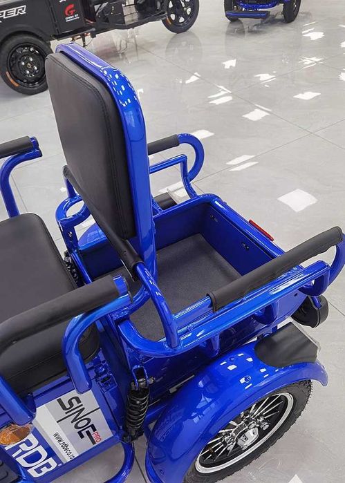 Vand Triciclu Sinoe PRO -produs nou , nouț 5km la bord pentru test