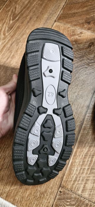 Мужские кроссовки летние