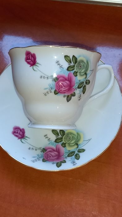 Vad set portelan fin chinezesc  cafea/ceai,4 cesti+4 farfurioare medii