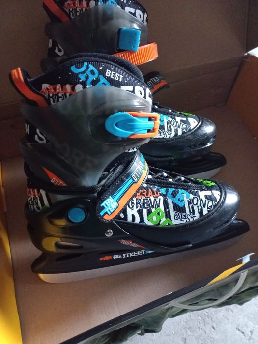 Продаю коньки на подростка