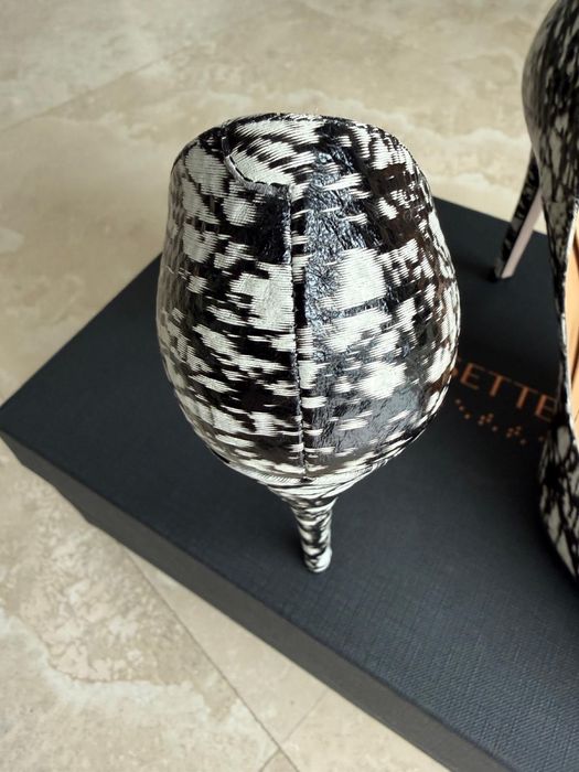 PANTOFI NOI, deosebiti, editie limitata, MUSETTE / marime 39