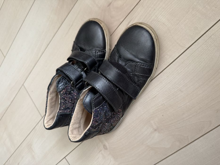 Продам кроссовки 30р,31, 32 размер