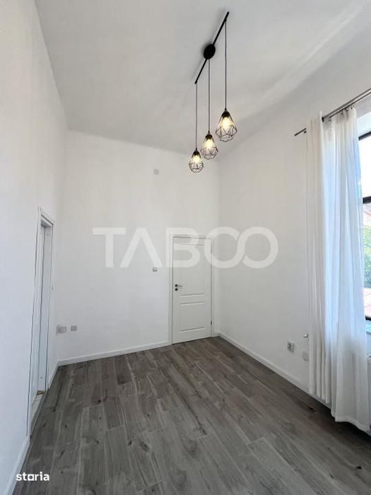 Apartament cu 3 camere si terasa de 14 mp in zona Centrala la cheie