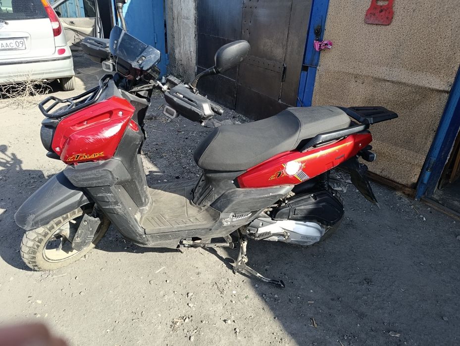 Tank ST max скутер