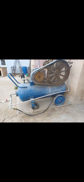 Продаётся компрессор