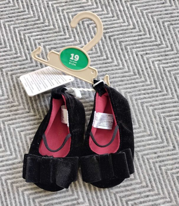 LC Waikiki официални дрехи за момиче размер 9-12м