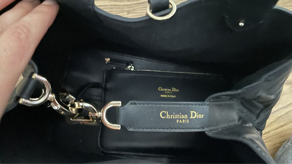Dior toujours bag