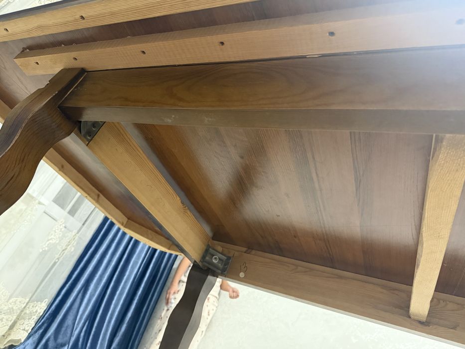 Стол 3-3,5 м и стулья 12 шт