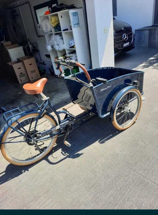 Bicicletă electrică cargo JOHNNY LOCO– 2 baterii, ca nouă